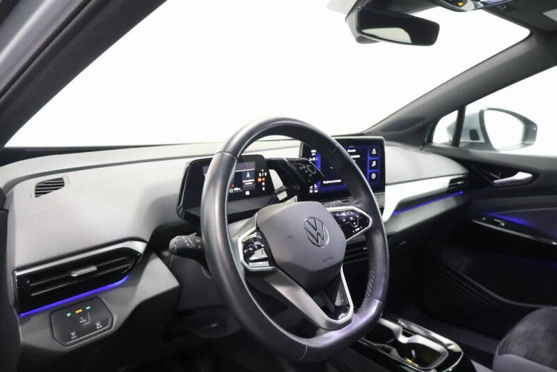 2022 Volkswagen ID.4 Pro