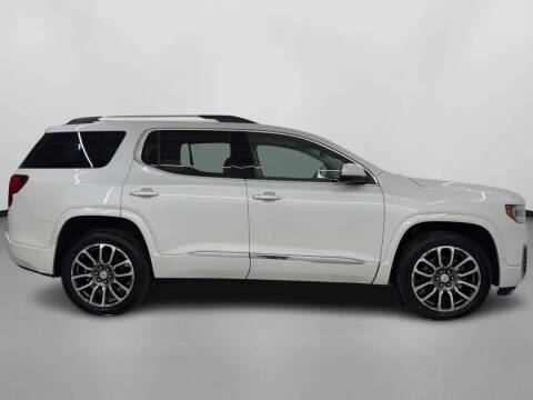 2020 GMC Acadia Denali