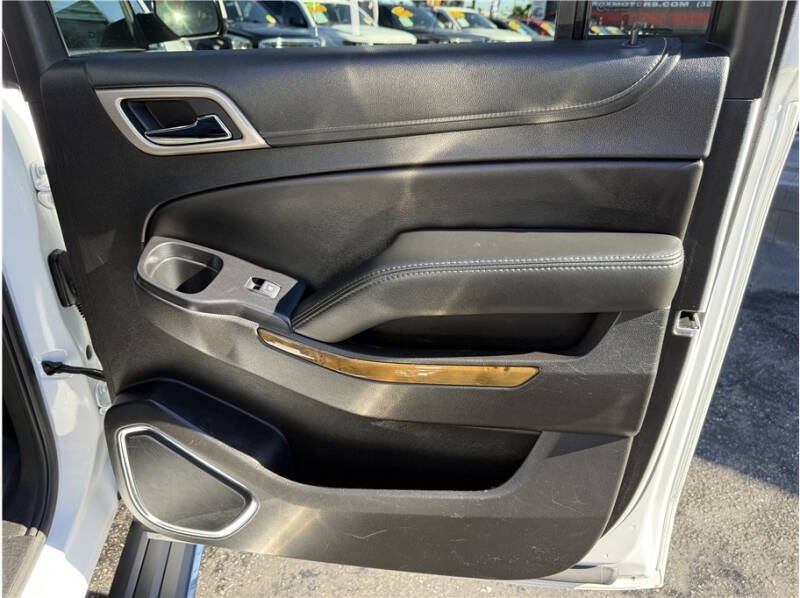 2017 GMC Yukon XL Denali