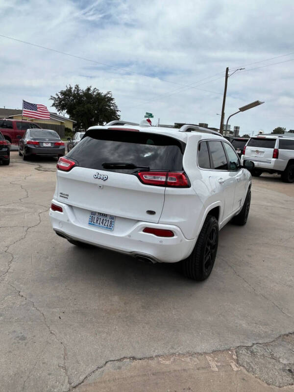 2016 Jeep Cherokee Overland