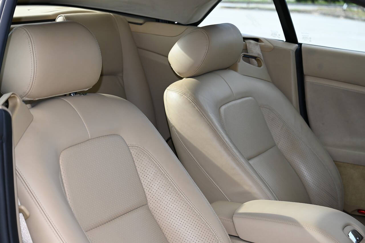 2007 Jaguar XK-Series 23