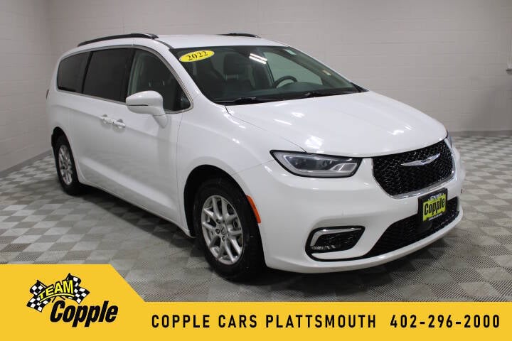 2022 Chrysler Pacifica for sale at Copple Chevrolet GMC Inc - COPPLE CARS PLATTSMOUTH in Plattsmouth NE