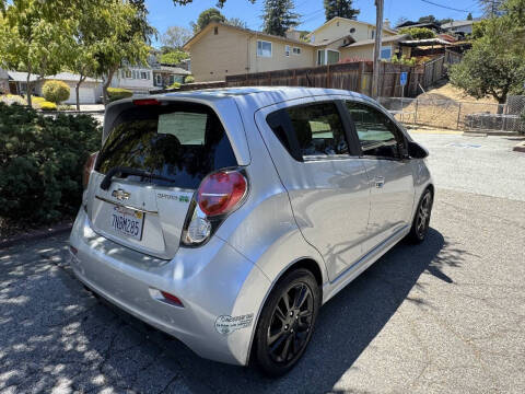 2015 Chevrolet Spark EV 2LT
