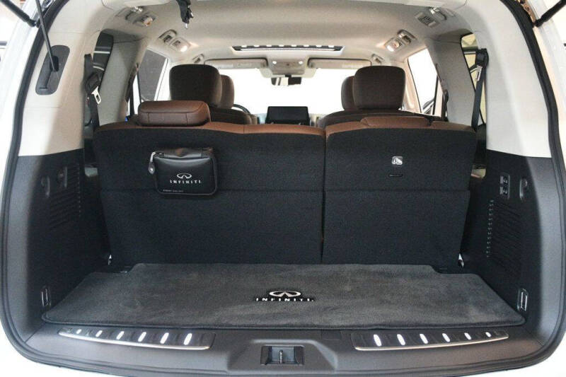 2024 Infiniti QX80 Premium Select