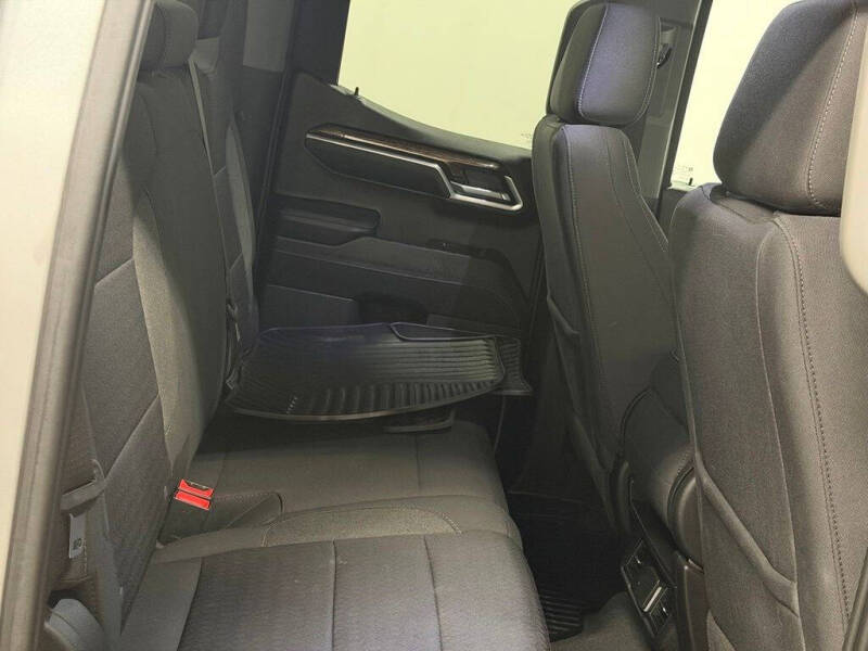2023 GMC Sierra 1500 Elevation Standard