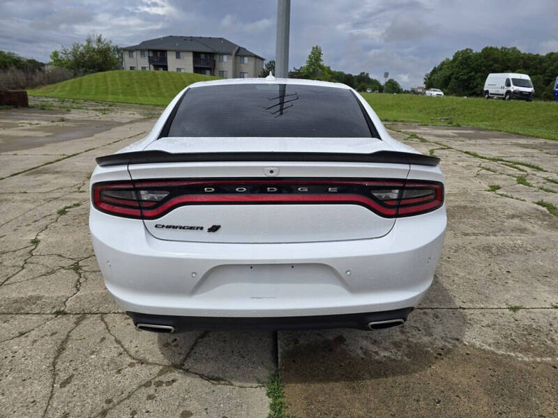 2019 Dodge Charger SXT