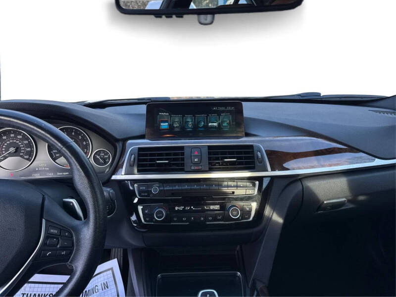 2017 BMW 3 Series 330i xDrive