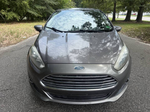 2014 Ford Fiesta SE
