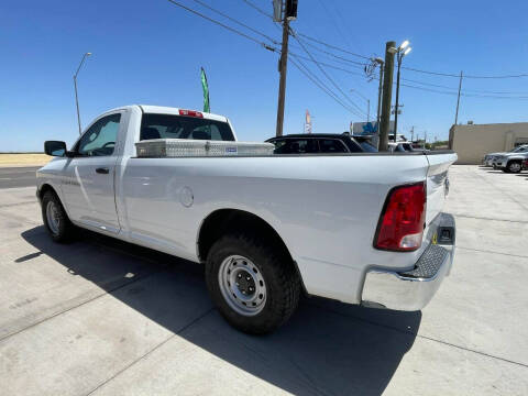 2011 RAM 1500 ST