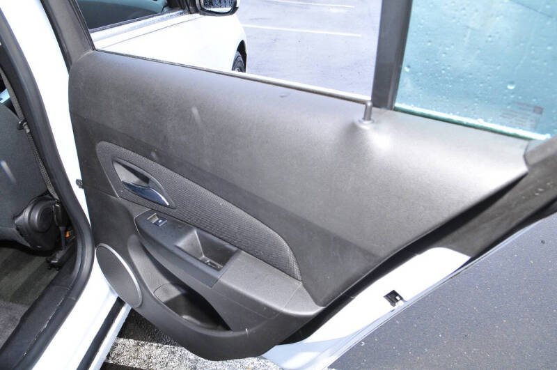 2011 Chevrolet Cruze LT