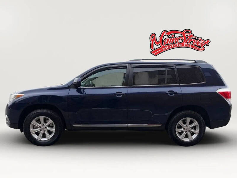 2011 Toyota Highlander SE
