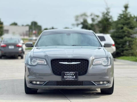 2019 Chrysler 300 S