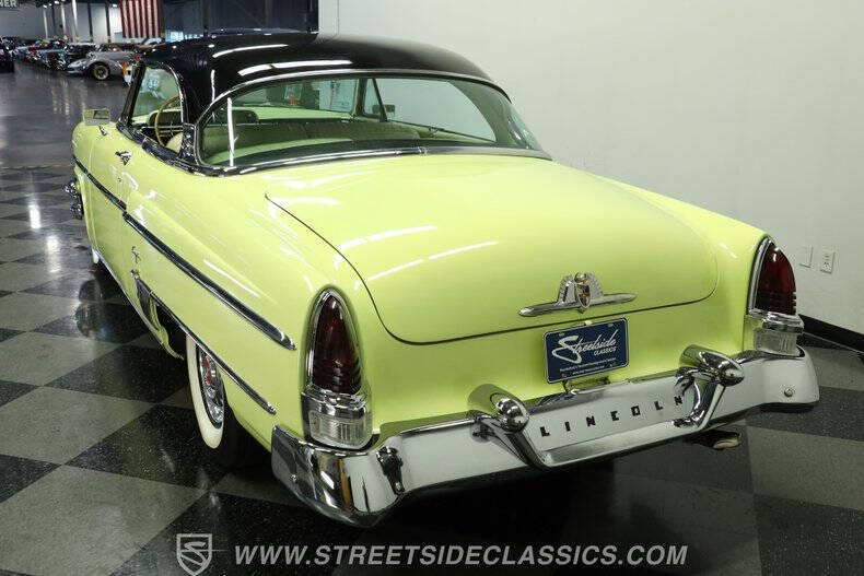 1954 Lincoln Capri