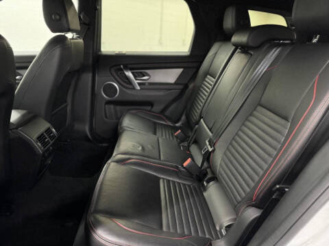 2022 Land Rover Discovery Sport P250 SE R-Dynamic