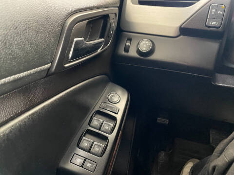 2016 GMC Yukon XL SLE