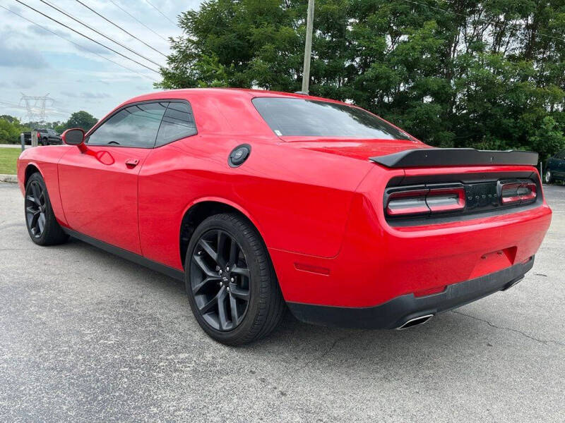 2021 Dodge Challenger SXT