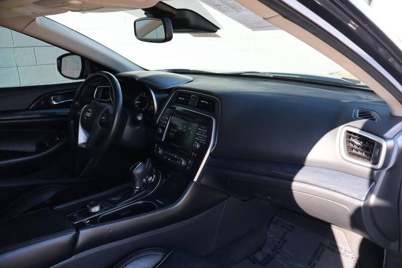 2021 Nissan Maxima 3.5 Platinum