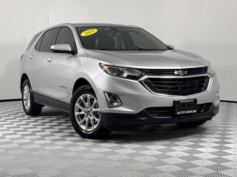 2018 Chevrolet Equinox LT photo 2