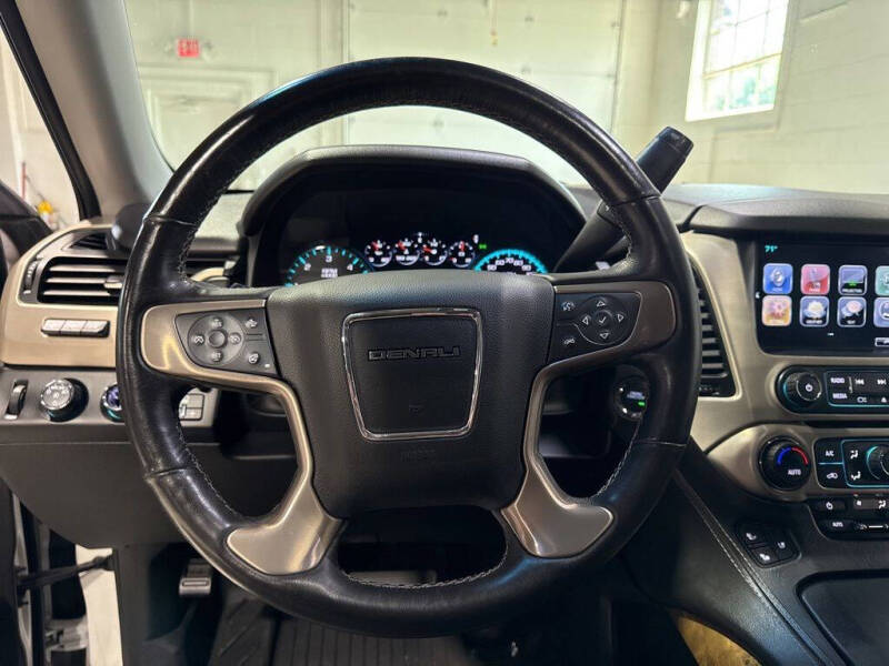 2017 GMC Yukon Denali