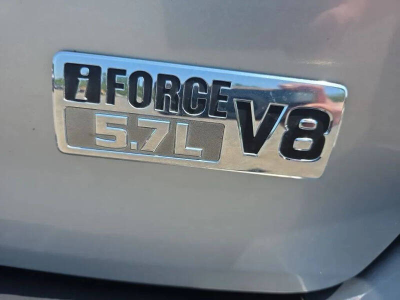 2015 Toyota Sequoia SR5