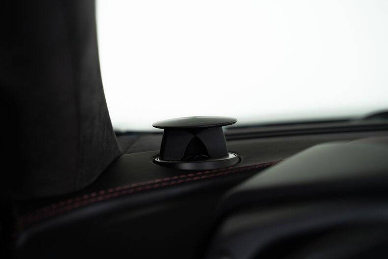 2015 Aston Martin Vanquish Volante