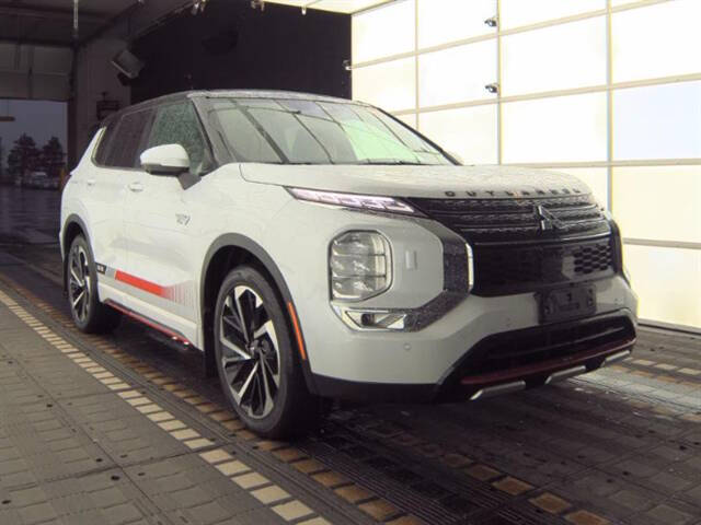 2023 Mitsubishi Outlander PHEV Ralliart