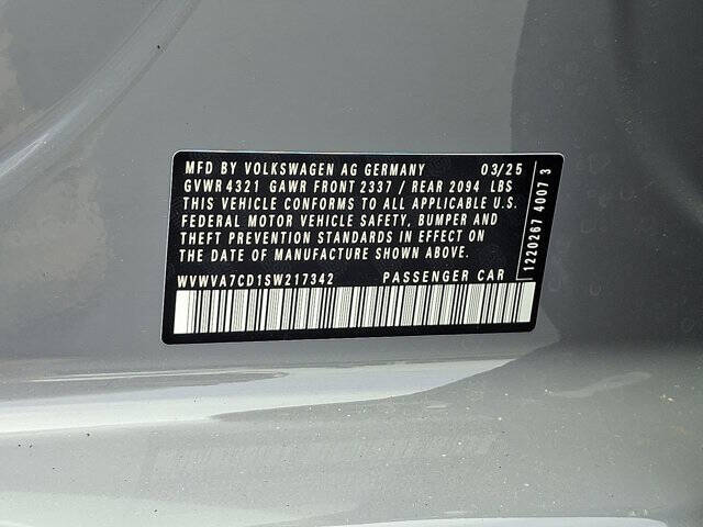 2025 Volkswagen Golf GTI Autobahn