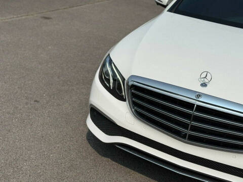 2019 Mercedes-Benz E-Class E 300