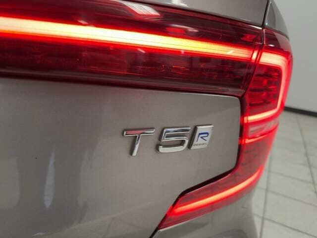 2020 Volvo S60 T5 R-Design