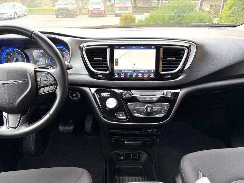 2018 Chrysler Pacifica Touring Plus