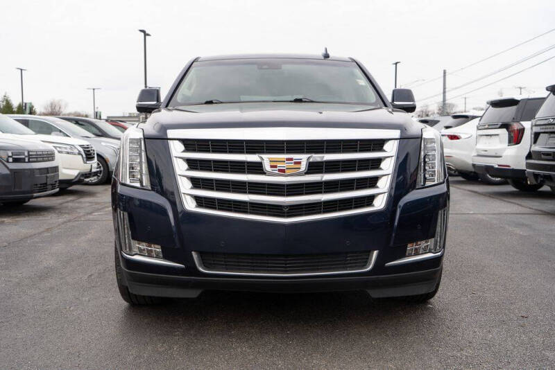 2019 Cadillac Escalade Luxury