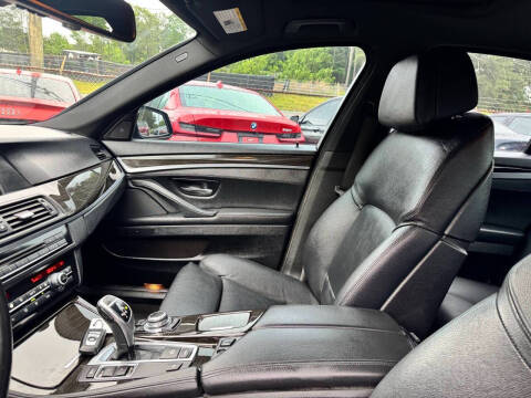 2012 BMW 5 Series 550i