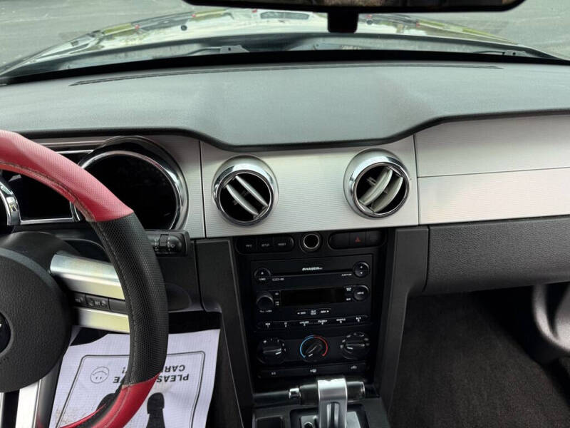 2007 Ford Mustang V6 Premium