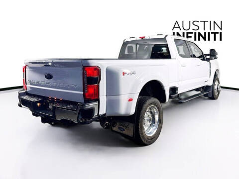 2023 Ford F-450 Super Duty Lariat