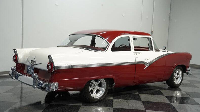 1956 Ford Fairlane
