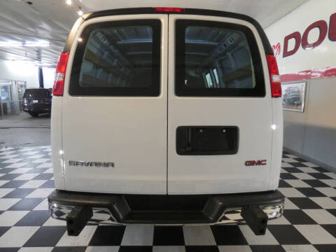 2023 GMC Savana 2500