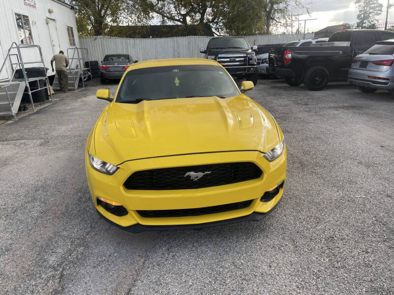 2017 Ford Mustang GT's photo