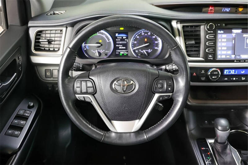 2017 Toyota Highlander Hybrid Limited Platinum