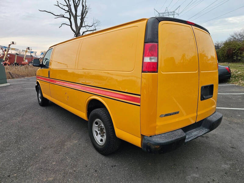 2016 Chevrolet Express 2500