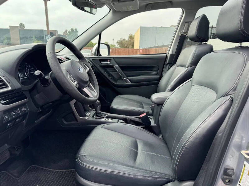 2017 Subaru Forester 2.5i Touring