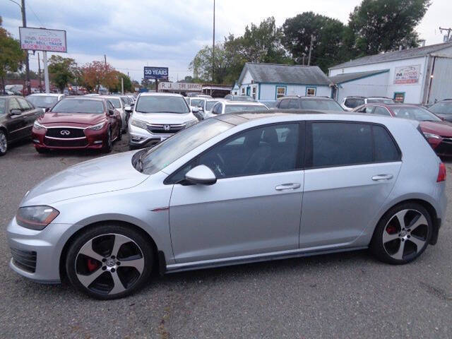 2015 Volkswagen Golf GTI SE