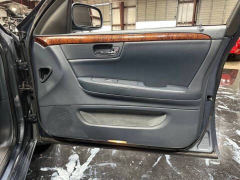 2011 Cadillac DTS Pro Coachbuilder Limo