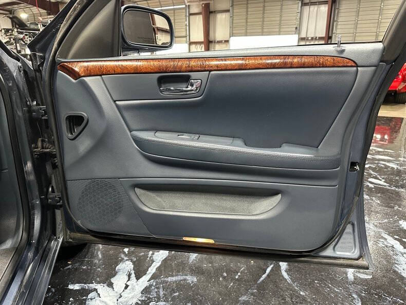 2011 Cadillac DTS Pro Coachbuilder Limo