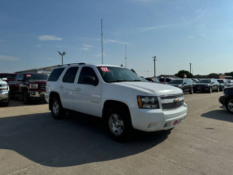 2007 Chevrolet Tahoe for sale at UNITED AUTO INC in South Sioux City NE