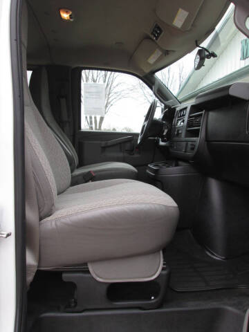 2018 Chevrolet Express LT 3500
