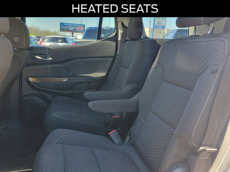 2019 GMC Acadia SLE-2