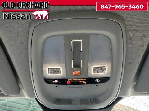 2025 Volvo XC60 B5 Plus Dark Theme