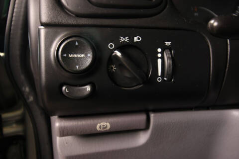 2000 Plymouth Voyager