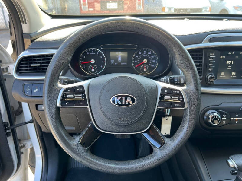 2019 Kia Sorento LX