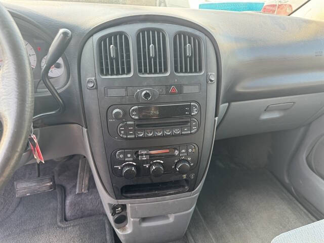 2005 Dodge Grand Caravan SE